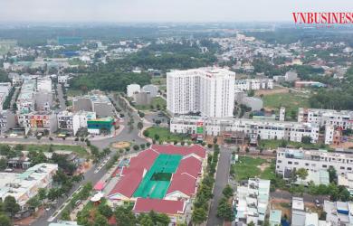 Rổ hàng 10 căn chỉ bán được 1, giới đầu cơ căn hộ ở tỉnh ‘ngồi trên đống lửa’